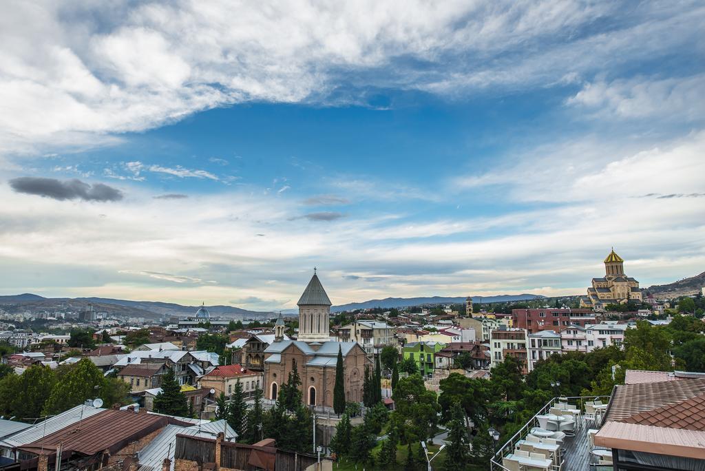 Tbilisi Inn Eksteriør bilde